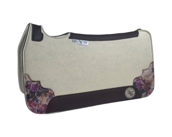 Tradition *HP* Pad – 30x30x3/4″ Fusion Felt – Color Pop Cream – Accent Corners #45 – Brown wear leather