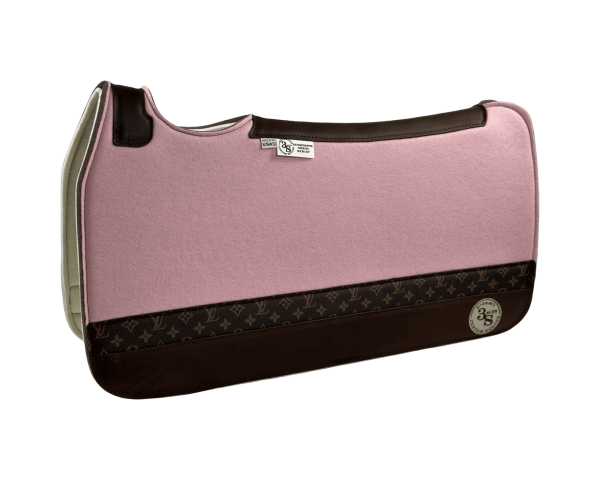 Tradition *HP* Pad – 30x30x3/4″ Fusion Felt – Color Pop Light Pink – Accent Strip Brown  – Brown wear leather