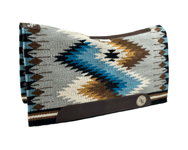 The Alltimate Show Pad – 30x34x5/8 – Element 100% Virgin Wool Base – Blanket top “Monkey”