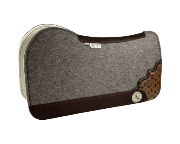 Evolution Pad – 30x30x3/4″ Fusion Felt – Steel Shadow Corner 16/ Distressed Brown – Brown Wear leather