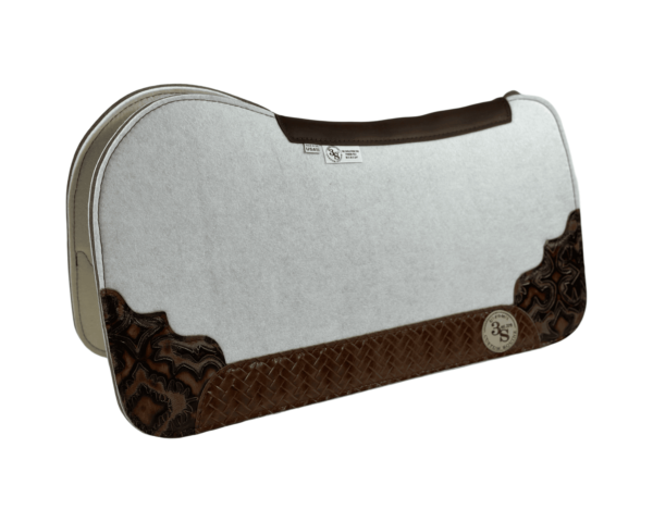 Evolution Pad – 30x30x3/4″ Fusion Felt – Color Pop White – Corner Duo 30/23 – Brown spine leather