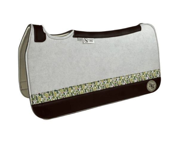 Tradition *HP* Pad – 30x30x3/4″ Fusion Felt – Color Pop White – #52 Accent Strip  – Brown Wear leather