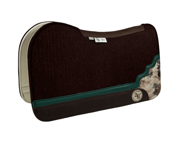 Evolution Pad – 28x30x3/4″ Fusion Felt – Chocolate Shadow Corner w/Strip #A1/45 – Brown wear leather